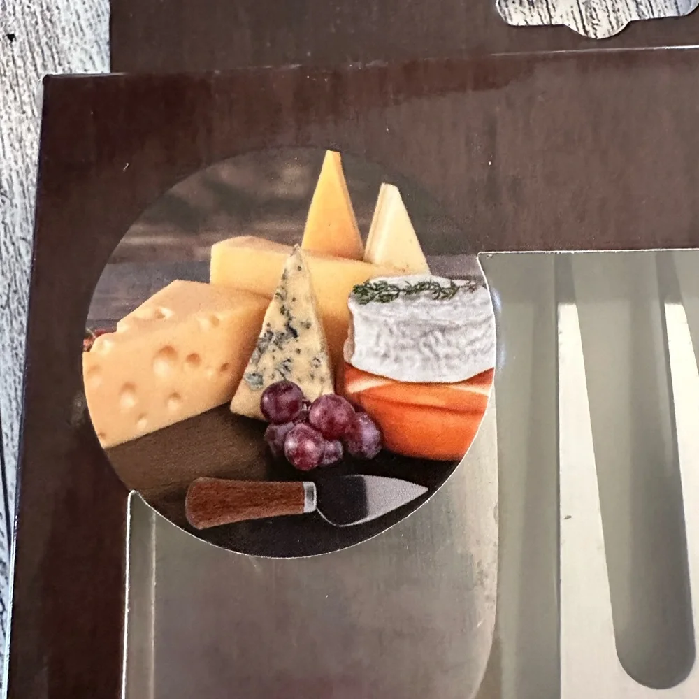 🌵 3/$15 Cheese Serving Knives Set with Wooden Handles (see description)